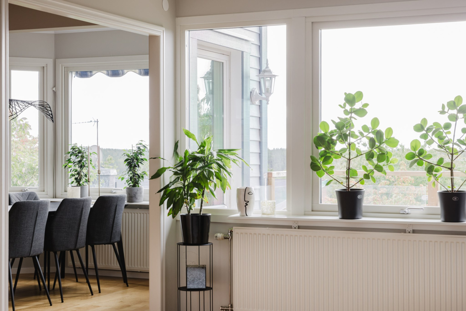 Vardagsrum mot matplats Sannadalsvägen 39
