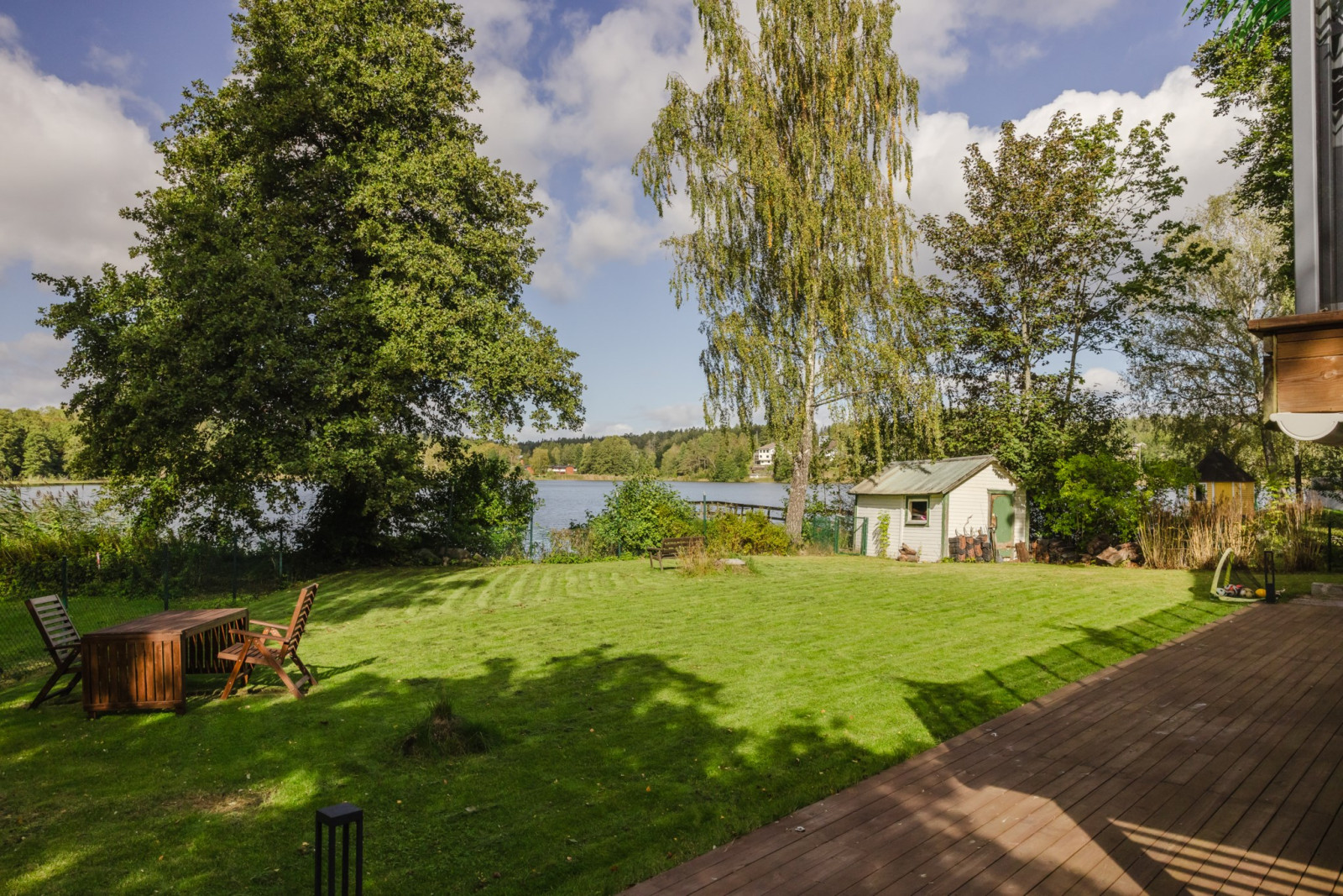 Trädgård Dånviksvägen 30