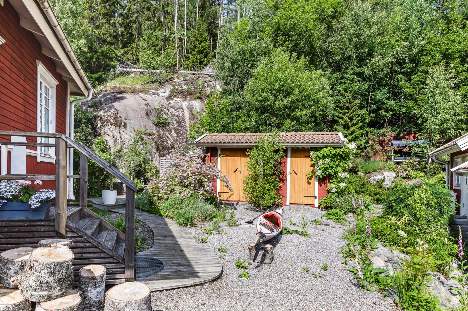 Gårdsplan Bergviksvägen 12