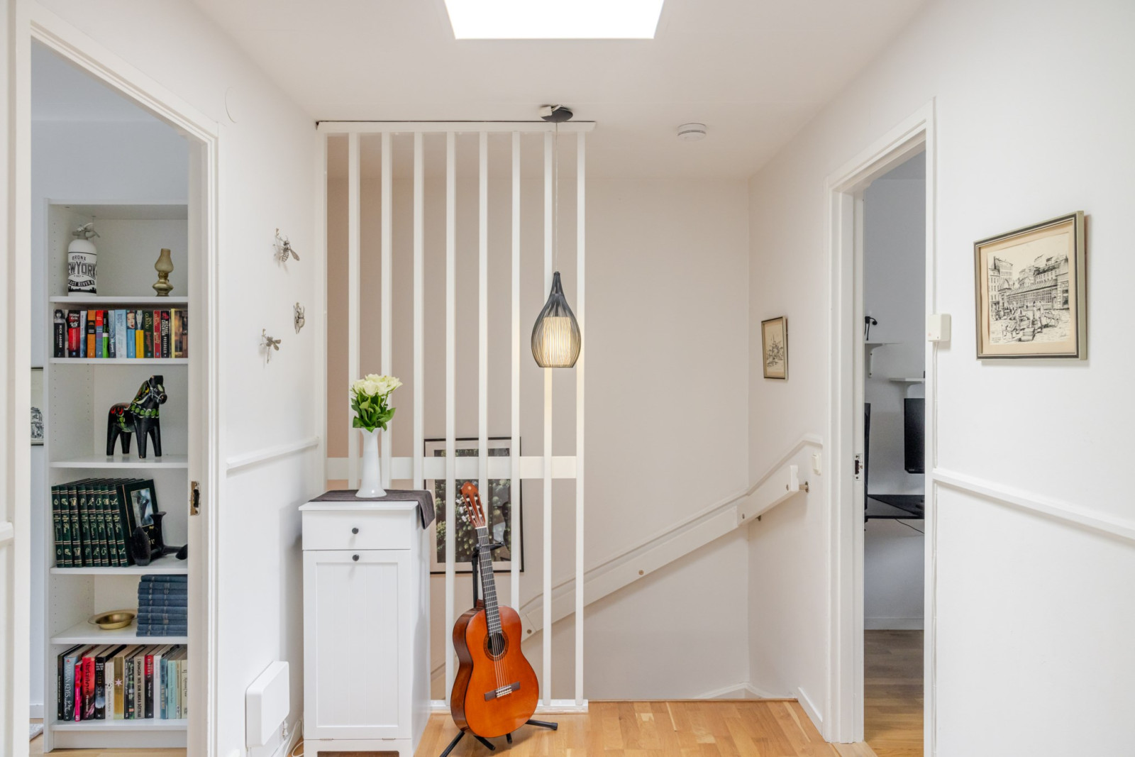 Hall övre plan Rönningevägen 61G