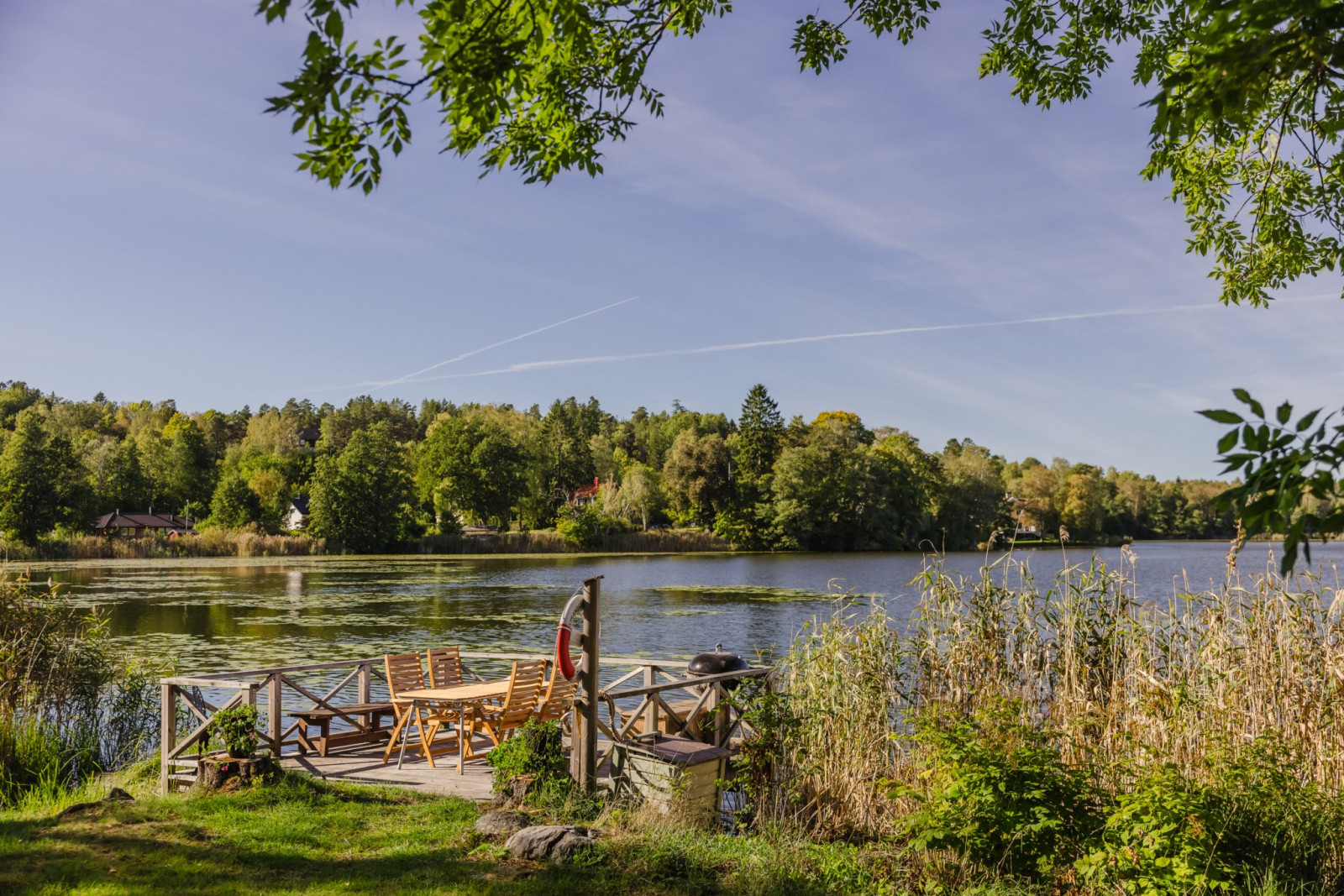Uteplats med kvällssol och grill Dånviksvägen 16B