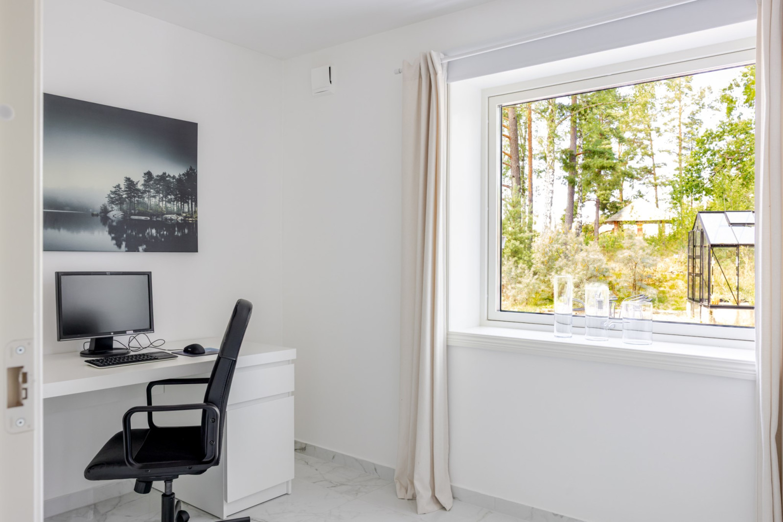Sovrum 2 Sjöuddsvägen 32
