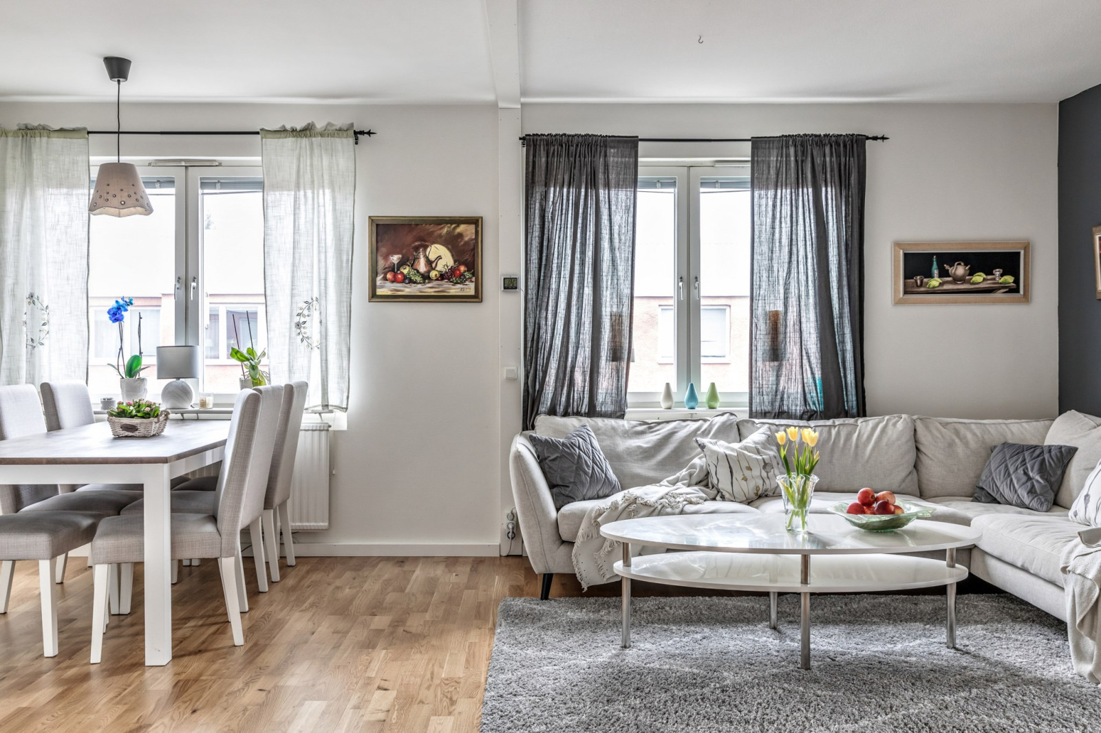 Matplats och vardagsrum Söderbyvägen 14