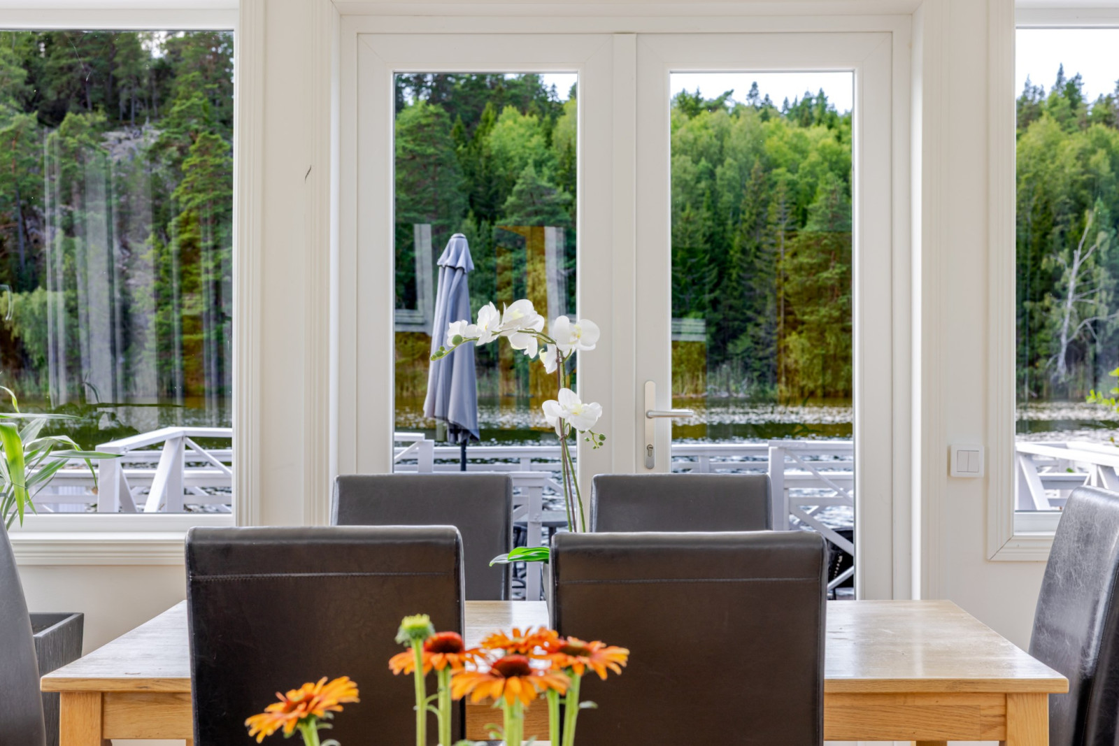 Hus på brygga Sjöuddsvägen 32