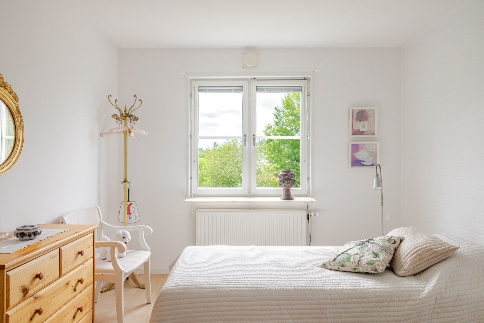 Sovrum Säbytorgsvägen 45