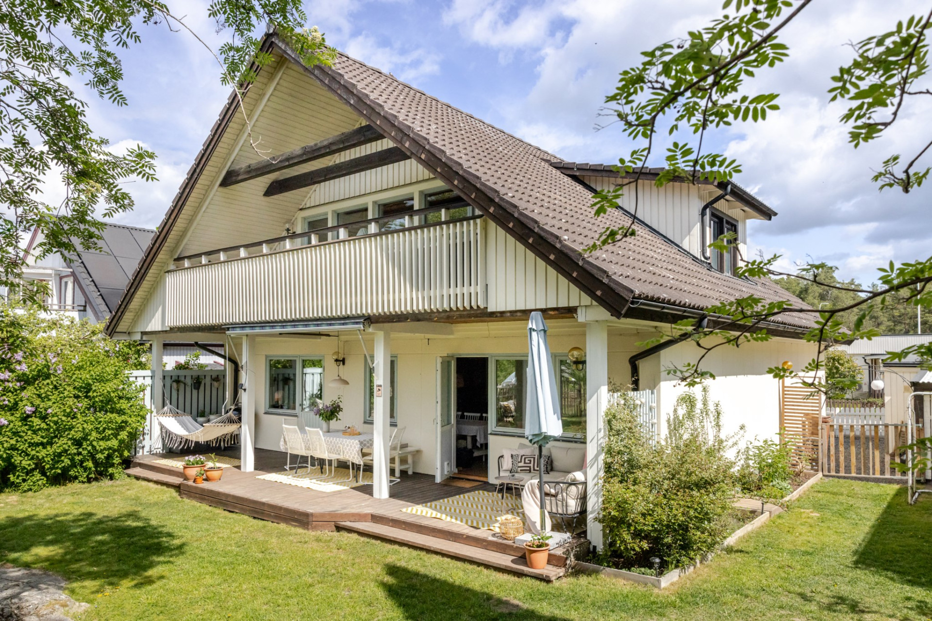 Lingonstigen 74